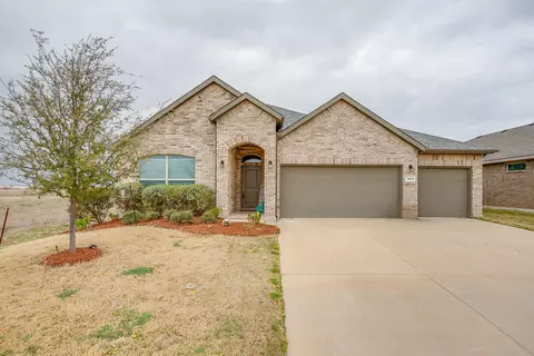 1824 Millbrae Rd, Cleburne, TX 76033
