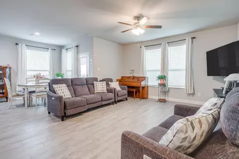 Living - 1824 Millbrae Rd, Cleburne, TX 76033 photo 1 of 1