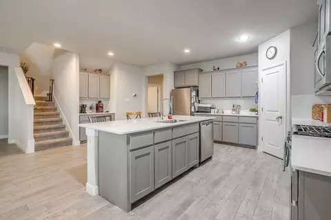 Kitchen - 1824 Millbrae Rd, Cleburne, TX 76033 photo 1 of 5