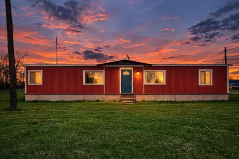 200 Olive St, Emhouse, TX 75110