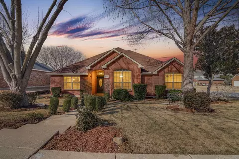 5501 Somerset Dr, Rowlett, TX 75089