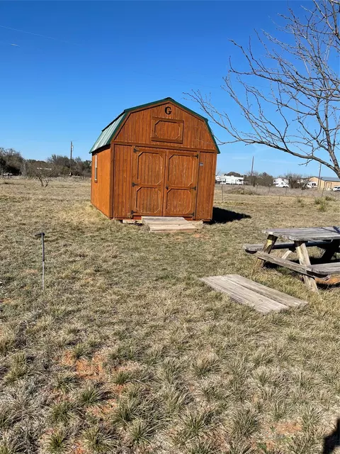 4970 Kittens Korner Blvd, Brownwood, TX 76801