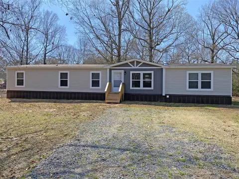 266 Deer Park Dr, Grand Cane, LA 71032
