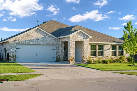653 Bunker Hill Rd, Fate, TX 75189