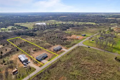 3888 Sandusky Rd, Whitesboro, TX 76273
