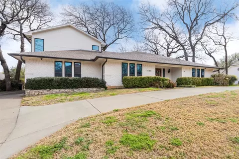 1509 Riverview Dr, Arlington, TX 76012