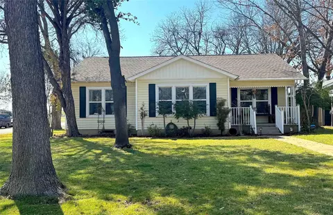 2511 Greenway Dr, Brownwood, TX 76801