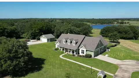 223 Miller Creek Lake Rd, Paradise, TX 76073