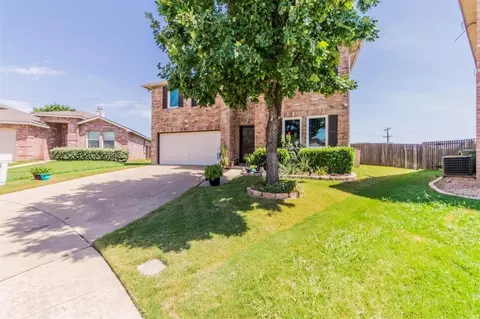 8301 Redheart St, Arlington, TX 76002