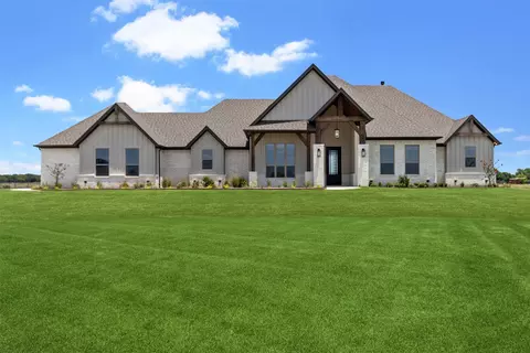 151 Ava Rose Ln, Waxahachie, TX 75167