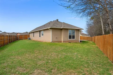 Exterior - 10321 Walley Way, Waco, TX 76708 photo 3 of 4