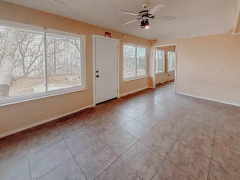 Living - 237 Tall Timber Loop, Whitney, TX 76692 photo 5 of 5