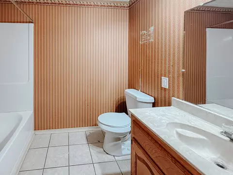 Bath - 237 Tall Timber Loop, Whitney, TX 76692 photo 5 of 5