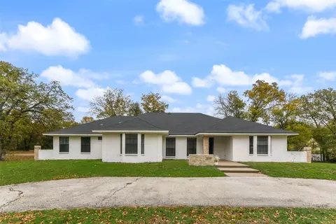 2001 Meadowview Dr, Keller, TX 76262