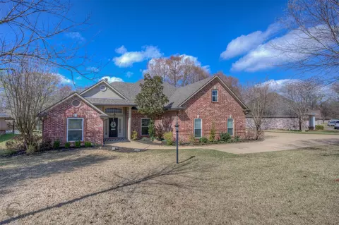 301 Jacobs Pointe Pointe, Benton, LA 71006