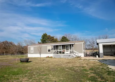 176 Graydon Rd, Whitesboro, TX 76273