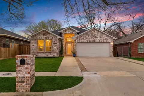 3826 Aransas St, Dallas, TX 75212