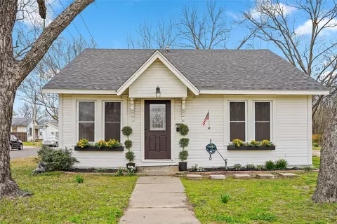 304 Texas St, Sulphur Springs, TX 75482