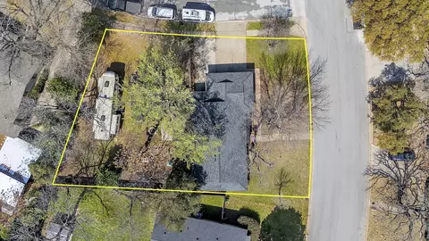 709 Hurstview Dr, Hurst, TX 76053