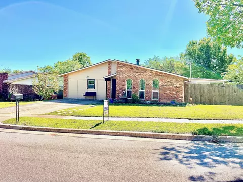 3415 Killala Ct, Arlington, TX 76014