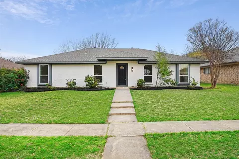 1208 Timber Valley Dr, Flower Mound, TX 75028