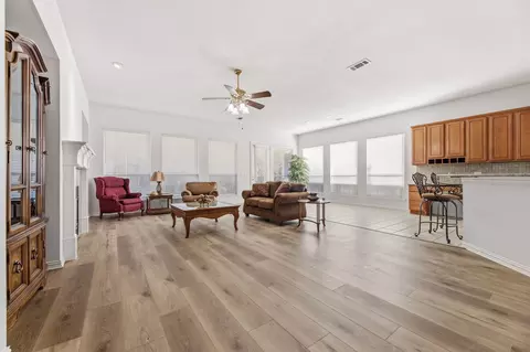 362 Southern Hills Dr, Fairview, TX 75069