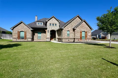 8829 Hidden Pond St, Justin, TX 76247