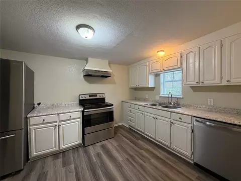 Kitchen - 203 W Nolan St, Lorena, TX 76655 photo 1 of 3