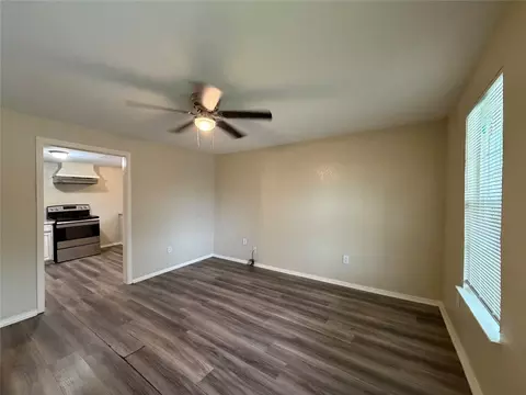 Living - 203 W Nolan St, Lorena, TX 76655 photo 2 of 2