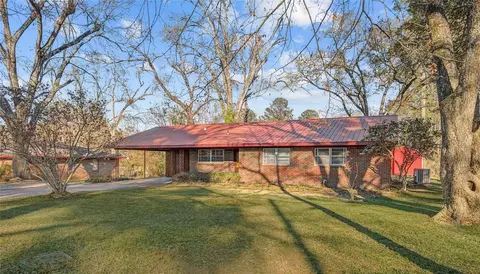 3224 Dearborn St, Shreveport, LA 71107