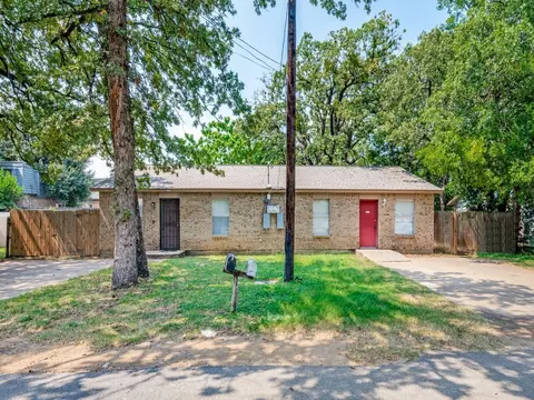 518 Jordan Ln, Arlington, TX 76012