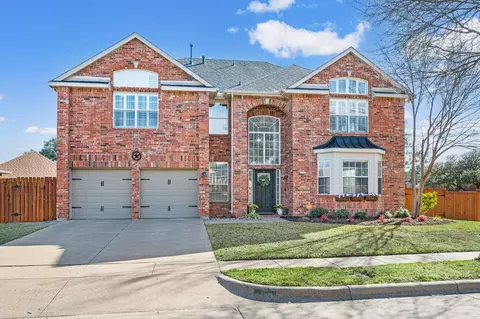 5100 Broken Bow Dr, Fort Worth, TX 76137