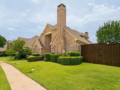 434 Waterside Dr, Irving, TX 75063