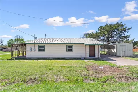 183 3rd St, Elm Mott, TX 76640