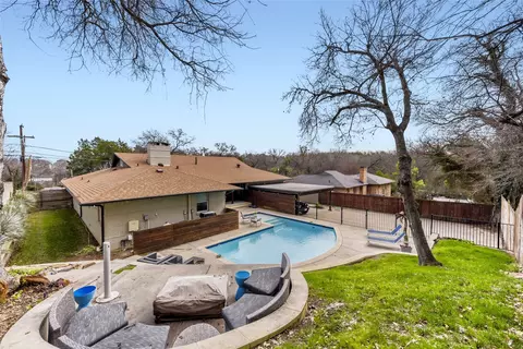 3919 S Franklin St, Dallas, TX 75233