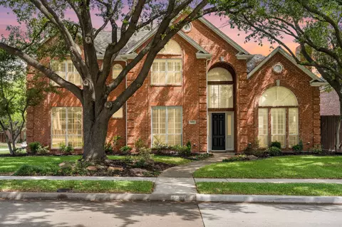5621 Lindsey Dr, Plano, TX 75093