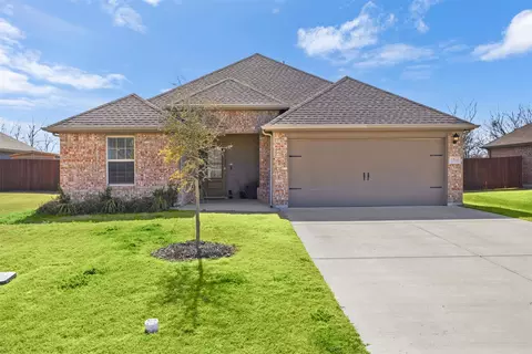 1516 Running Brook Ct, Kaufman, TX 75142