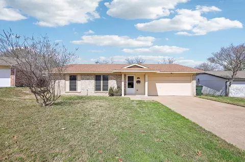 3209 Sharon Cir, Plano, TX 75074