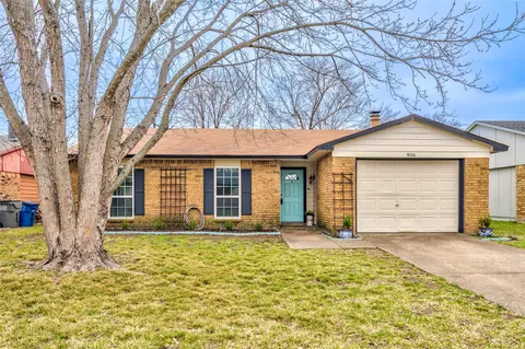906 Rolling Ridge Dr, Allen, TX 75002