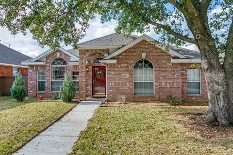 1051 Summit Park, Lewisville, TX 75077