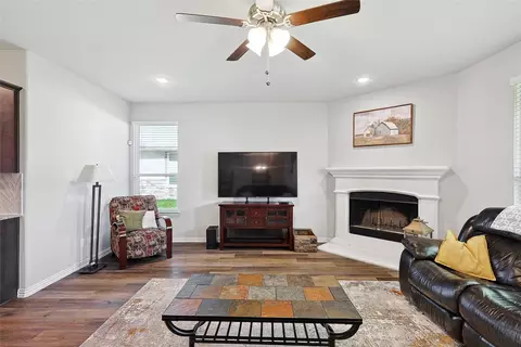 Other - 808 Feather Edge, Springtown, TX 76082 photo 6 of 10