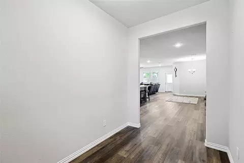 Entry Way - 808 Feather Edge, Springtown, TX 76082 photo 3 of 8