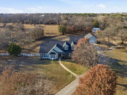 240 Johnson Bend Rd, Weatherford, TX 76088