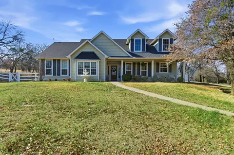 240 Johnson Bend Rd, Weatherford, TX 76088