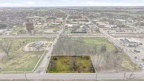 212 E Walnut St, Celina, TX 75009