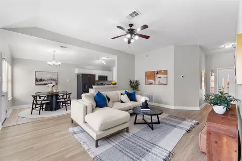 2408 Castle Ridge Dr, Mckinney, TX 75071