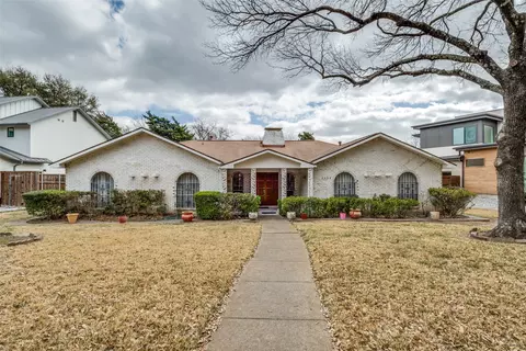 3954 Dalgreen Dr, Dallas, TX 75214