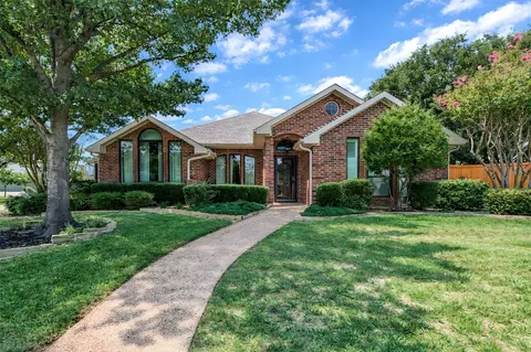 1500 Mission Hills Ln, Corinth, TX 76210
