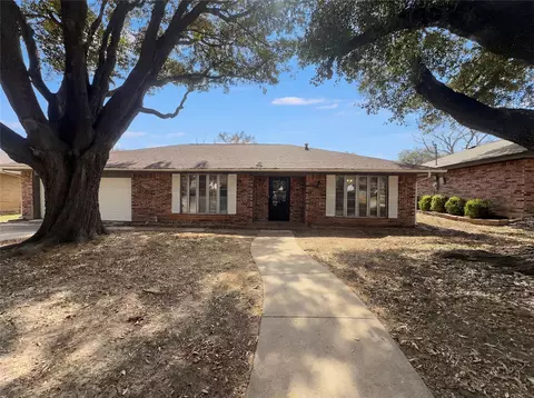 5310 Firewood Dr, Arlington, TX 76016