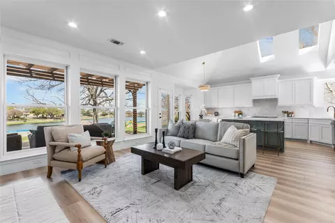 2102 Old Mcgarrah Rd, Mckinney, TX 75072